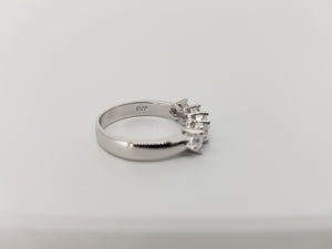 5 Cubic Zirconia in White Gold