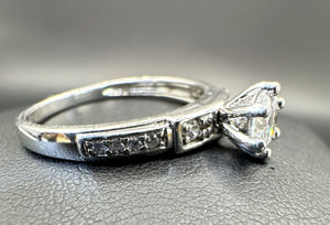 Shiny silver love Ring