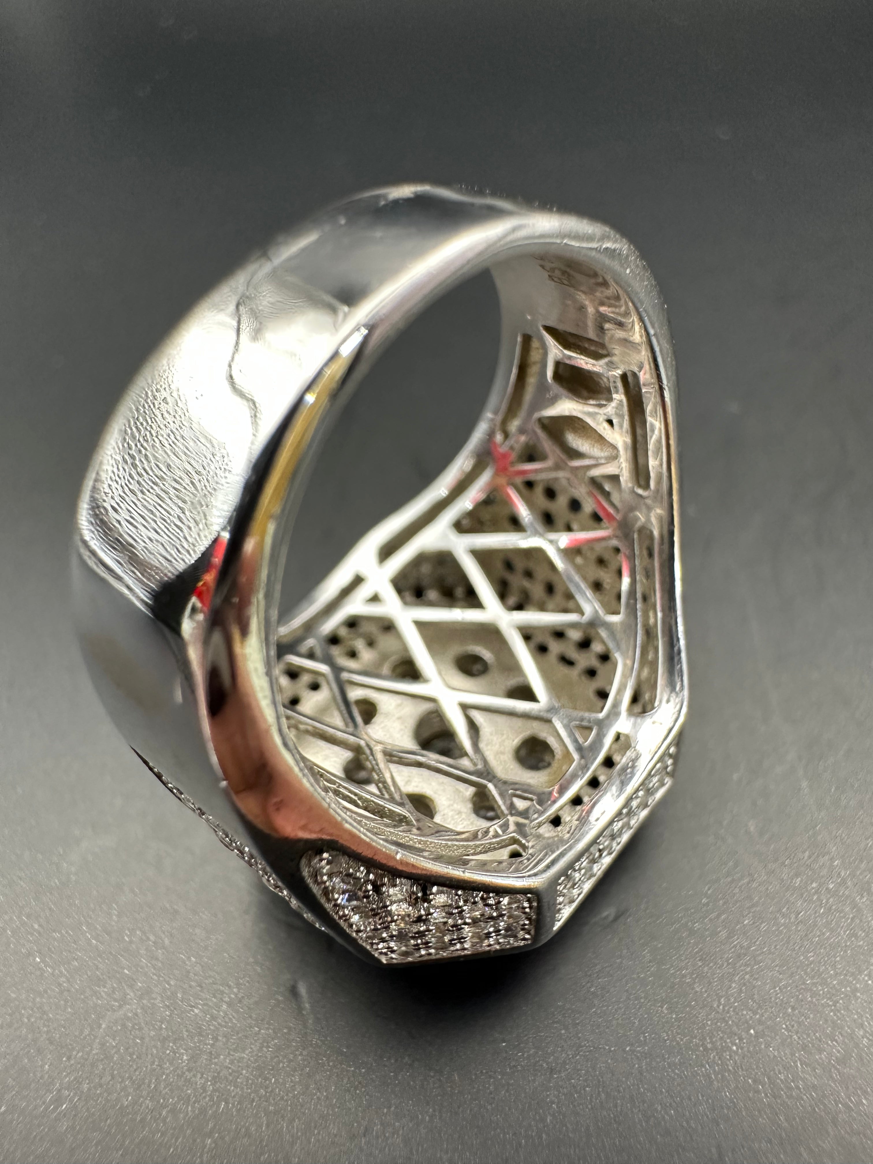 men's silver ring with red stones