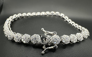 silver bracelet is perfect for any occasion